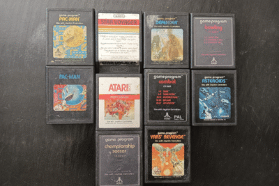 אוסף 10 קסטות משחק מקוריות לקונסולת אטארי Atari 2600
