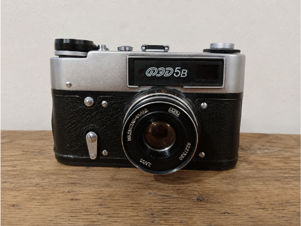 מצלמת Rangefinder לצילום פילם