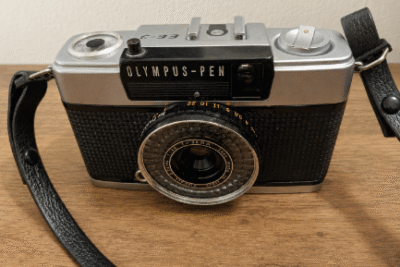 Olympus PEN EE-2